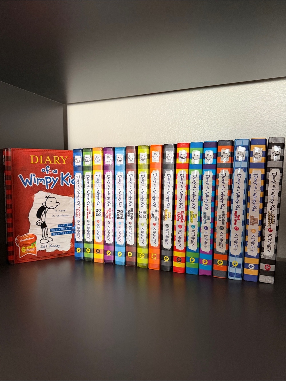Collection - Diary of a Wimpy Kid Book Set 1-17
